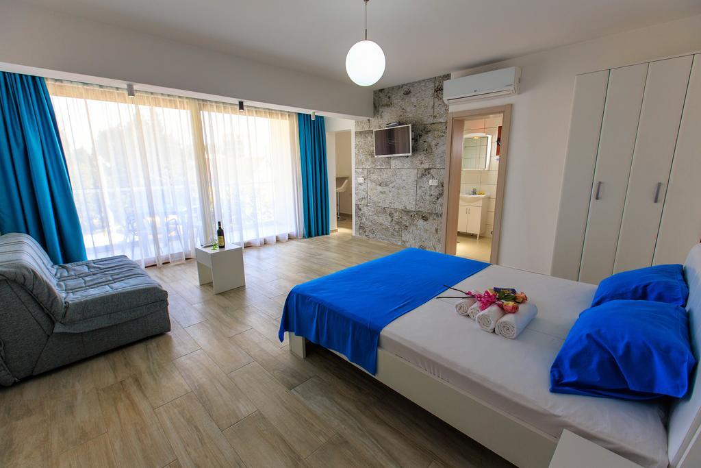 Apartments Matkovic Lux Sutomore Luaran gambar