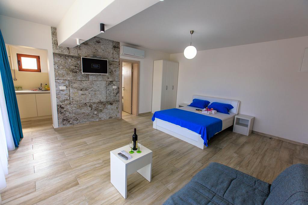 Apartments Matkovic Lux Sutomore Luaran gambar