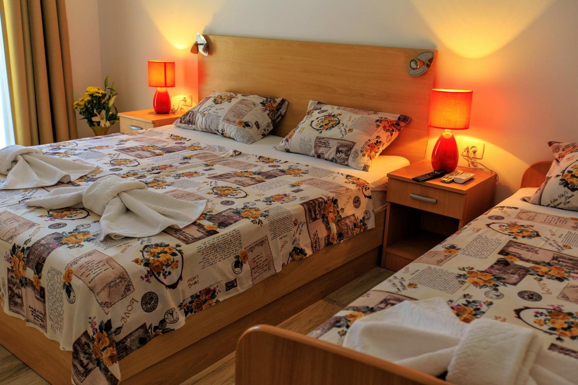 Apartments Matkovic Lux Sutomore Luaran gambar