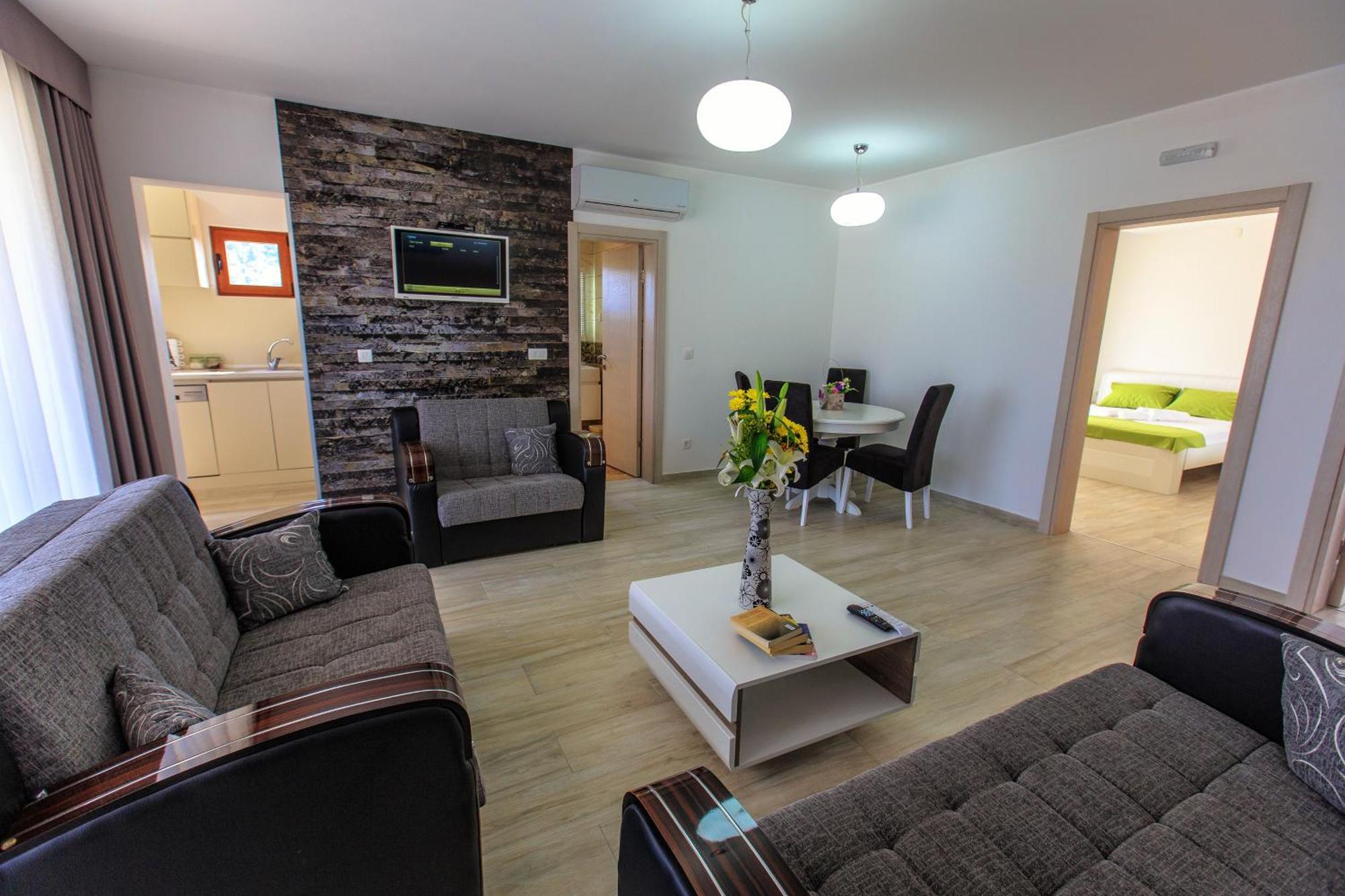 Apartments Matkovic Lux Sutomore Luaran gambar