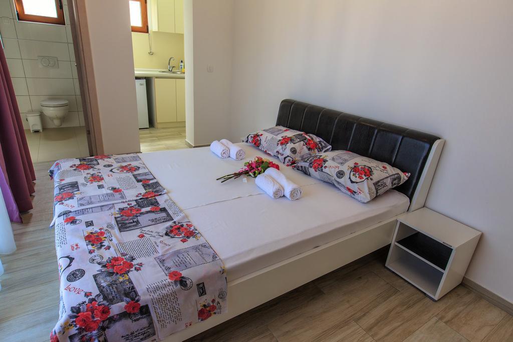 Apartments Matkovic Lux Sutomore Luaran gambar